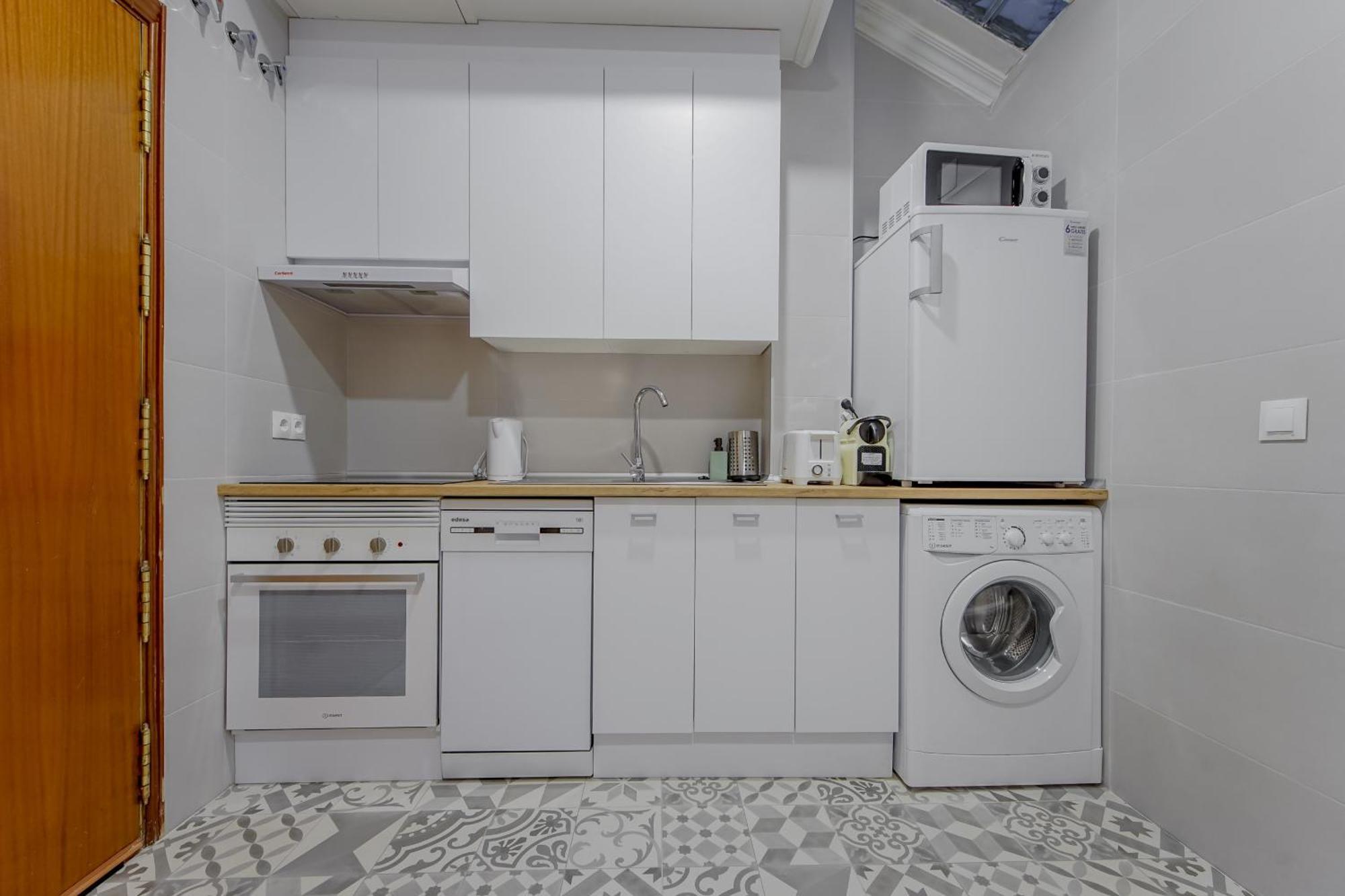 מדריד Ny Style Apt 5P En San Mateo Centro Chueca-Malasana E1 מראה חיצוני תמונה